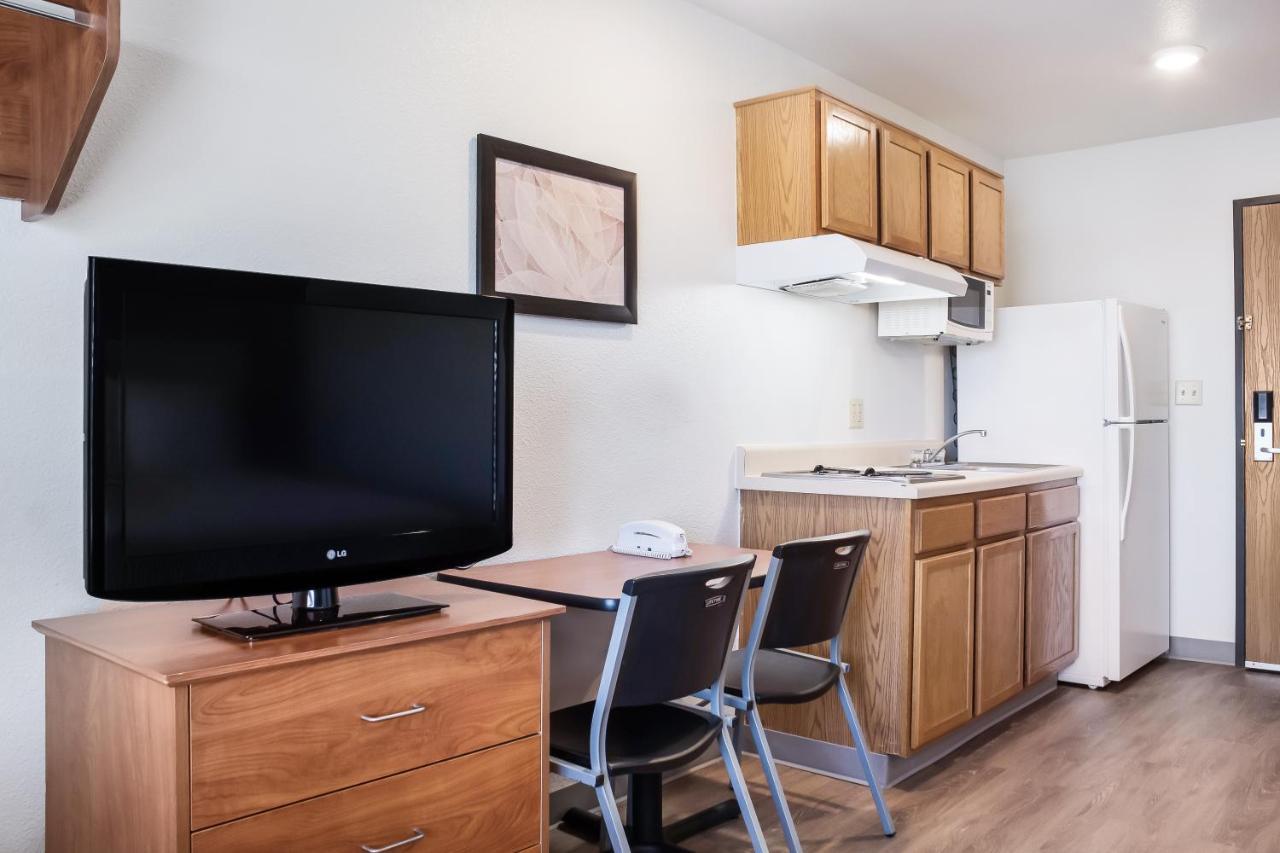 Woodspring Suites Conroe Exterior foto